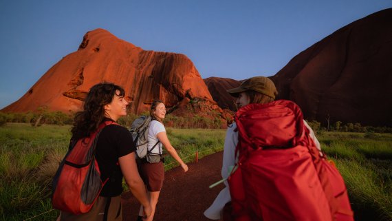 Tracks Through the Red Centre - NT Now