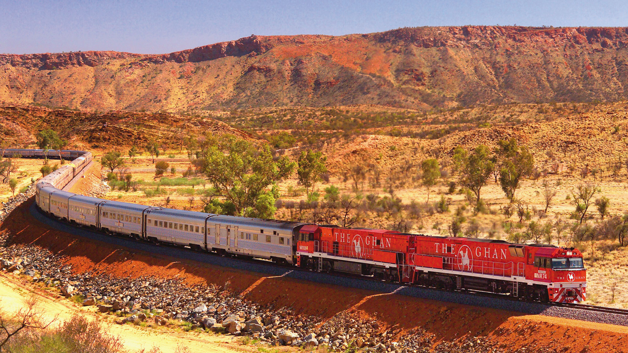 The Ghan with Adelaide & Uluru Short Stay - NT Now